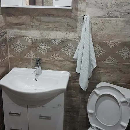 Гостевой дом люнгови Zmeitsa